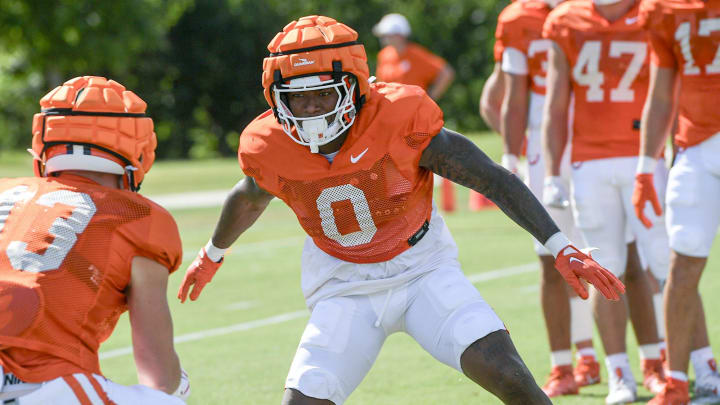 Clemson linebacker Barrett Carter (0) during Clemson football practice at Jervey Meadows in Clemson, S.C., Wednesday, August 7, 2024. Clemson linebacker Barrett Carter (0) during Clemson football practice at Jervey Meadows in Clemson, S.C., Wednesday, August 7, 2024.