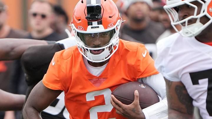 Browns quarterback Shedeur Sanders runs on a quarterback keeper on the first day of minicamp at CrossCountry Mortgage Campus of the Cleveland Browns in Berea, Ohio on June 9, 2026.