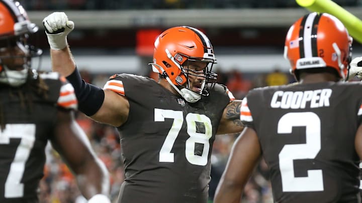 Browns offensive tackle Jack Conklin celebrates a David Njoku first-half touchdown against the Steelers, Thursday, Sept. 22, 2022, in Cleveland. 