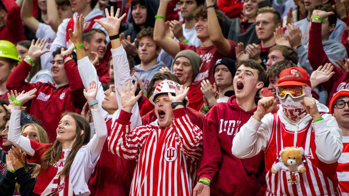 Indiana fans cheer at Simon Skjodt Assembly Hall.