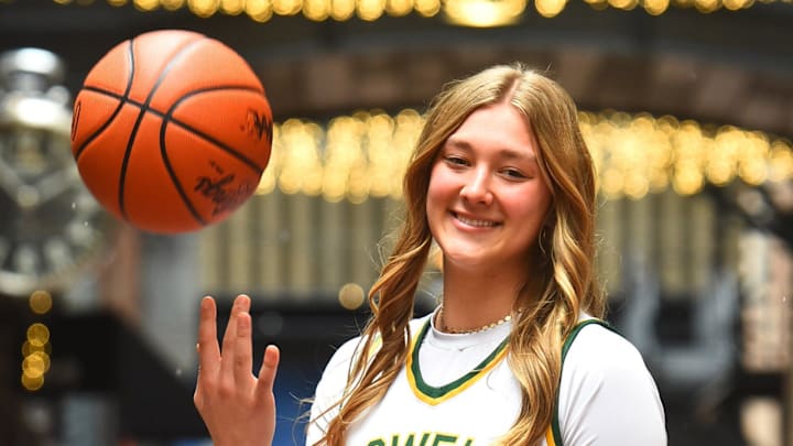 Howell senior Lilly Williams set school records for blocked shots and blocked shots per game. Howell senior Lilly Williams set school records for blocked shots and blocked shots per game.