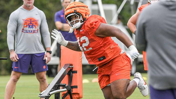 Clemson defensive tackle Hevin Brown-Shuler was diagnosed with Hodgkin lymphoma in early May. Clemson defensive tackle Hevin Brown-Shuler was diagnosed with Hodgkin lymphoma in early May.