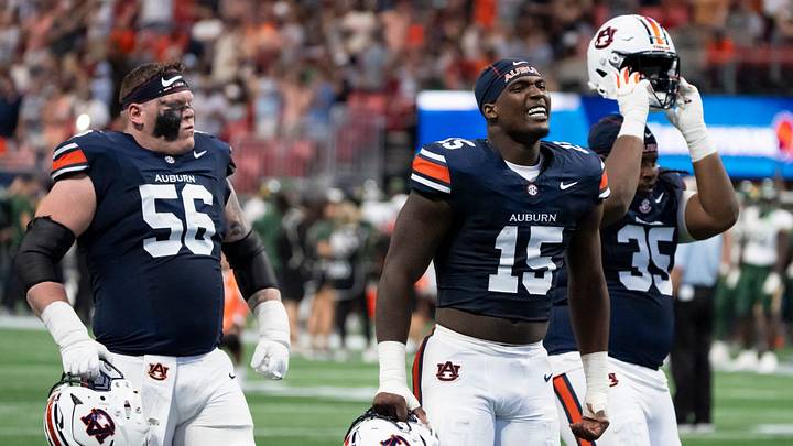 Auburn Tigers edge Da'Shawn Womack (15) suffered a lower-body injury in the win over Baylor this past weekend. Auburn Tigers edge Da'Shawn Womack (15) suffered a lower-body injury in the win over Baylor this past weekend.