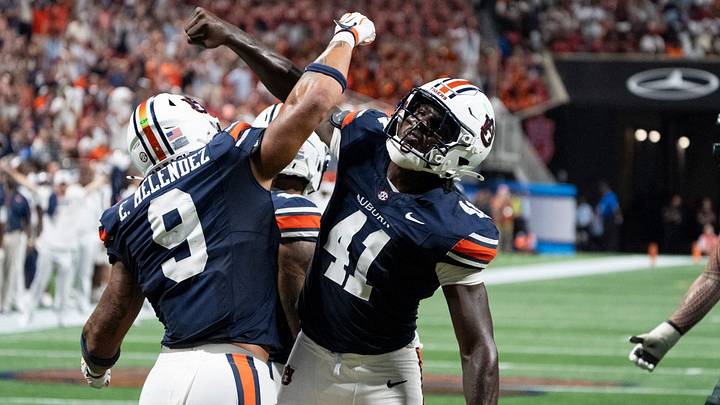 Auburn's defense only forced two touchdowns and a field goal despite allowing eight drives of nine plays or more. Auburn's defense only forced two touchdowns and a field goal despite allowing eight drives of nine plays or more.