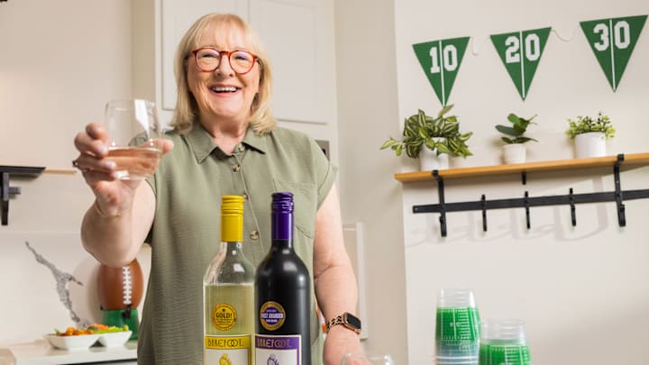 Donna Kelce shares her favorite Barefoot Wine and food pairings for the big game