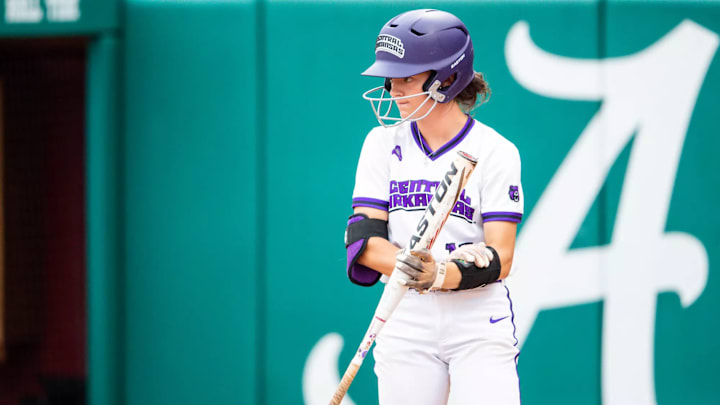Central Arkansas 3B Kylie Griffin