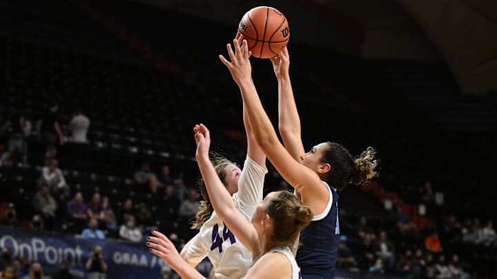 Oregon West Conference girls basketball