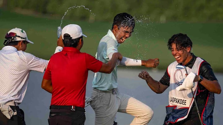 Fifa Laopakdee won the Asia-Pacific Amateur with a six-stroke comeback. 