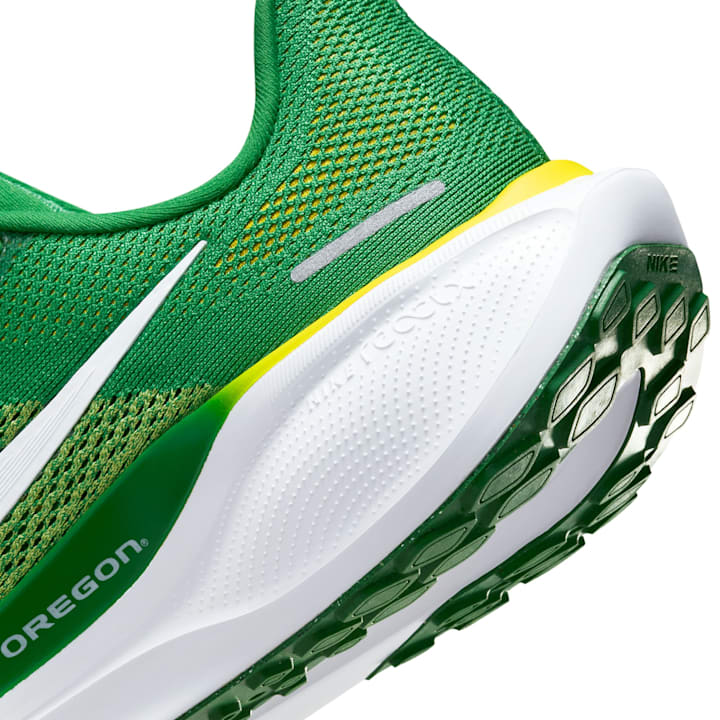 nike pegasus 38 oregon ducks