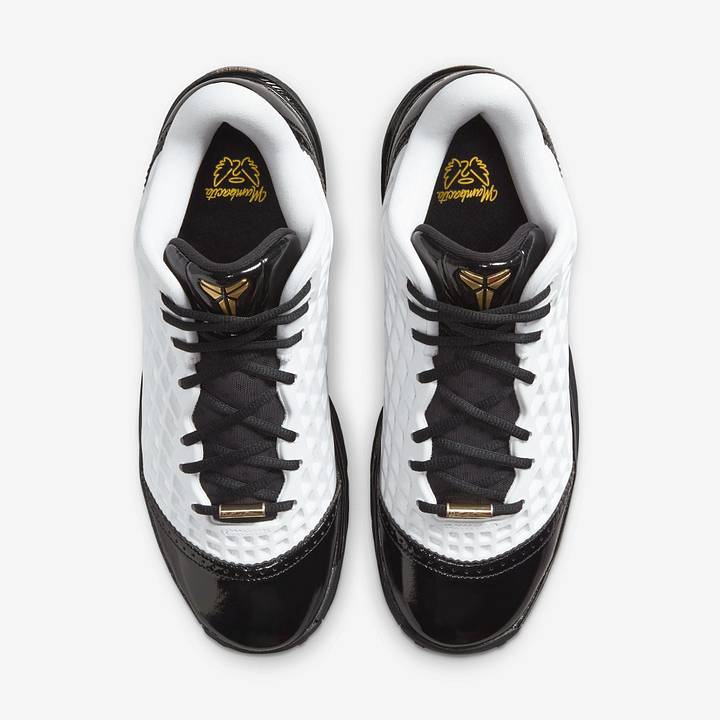 The Nike Kobe 3 Low Protro 