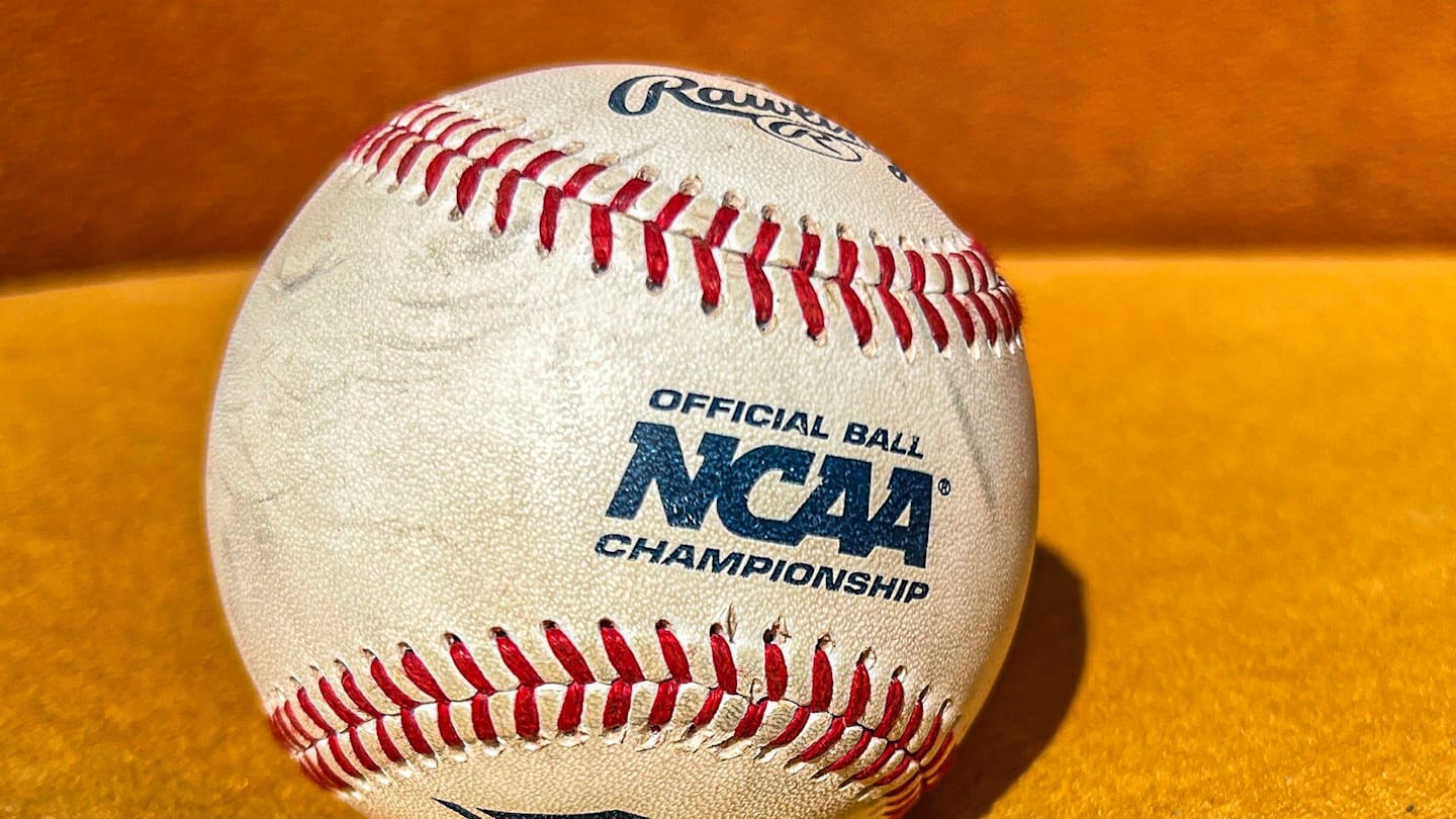 A Quiet Hitter Turned into Texas Baseball’s Loudest Bat in One Weekend