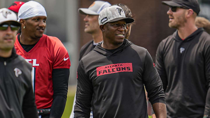 Atlanta Falcons head coach Raheem Morris Atlanta Falcons head coach Raheem Morris