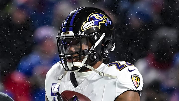 Jan 19, 2025; Orchard Park, New York, USA; Baltimore Ravens running back Derrick Henry (22) warms up before a 2025 AFC divisional round game against the Buffalo Bills at Highmark Stadium. Mandatory Credit: Mark Konezny-Imagn Images Jan 19, 2025; Orchard Park, New York, USA; Baltimore Ravens running back Derrick Henry (22) warms up before a 2025 AFC divisional round game against the Buffalo Bills at Highmark Stadium. Mandatory Credit: Mark Konezny-Imagn Images