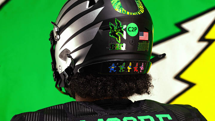 Oregon Ducks uniforms inspired by the Grateful Dead