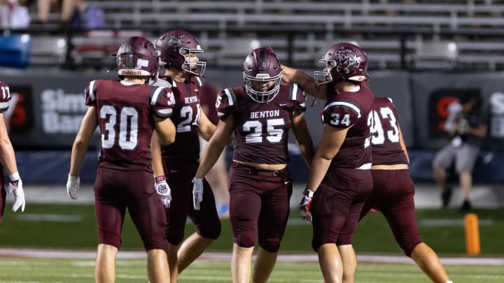 Benton's Walker Hicks (25) Benton's Walker Hicks (25)