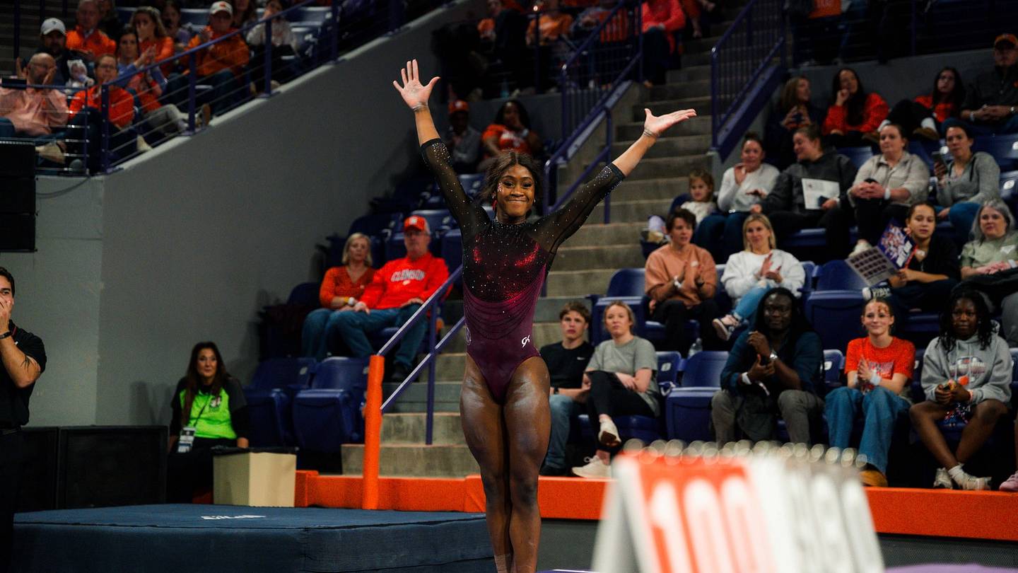 Ahga Freshmen Shine in Alabama Gymnastics' Season-Opening Win over Clemson
