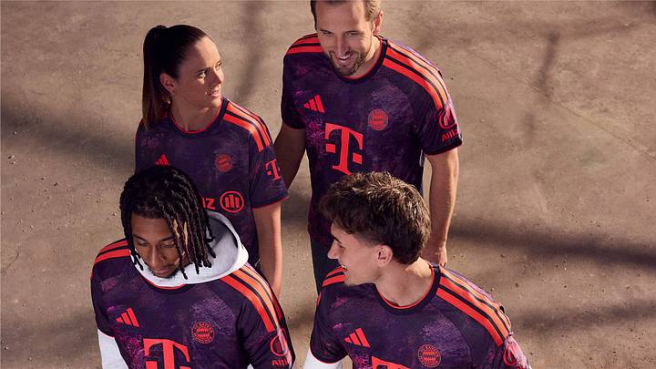 So sieht das neue CL-Trikot der Bayern aus So sieht das neue CL-Trikot der Bayern aus