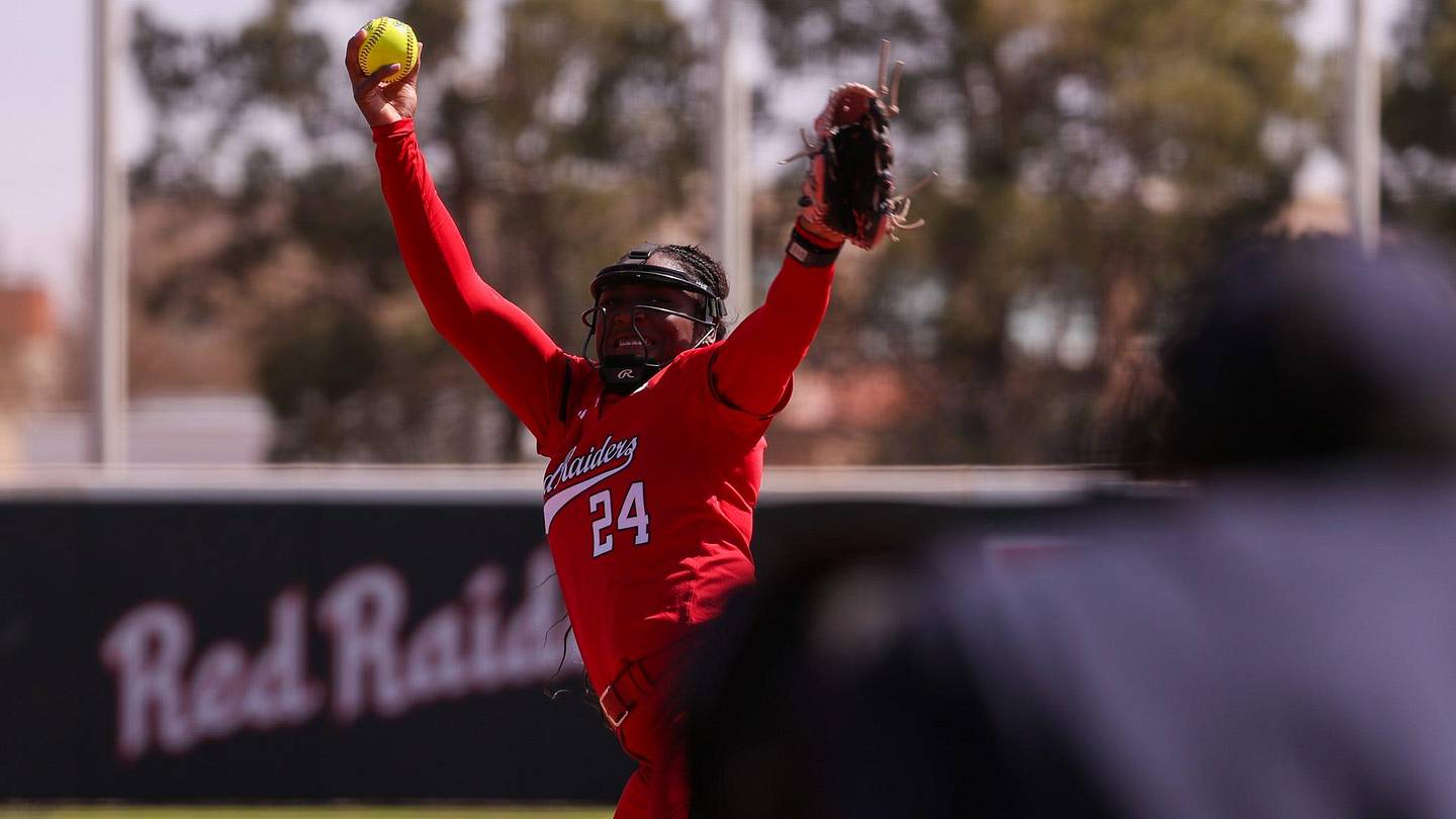 No.2 Texas Tech hosts Iowa State after a blistering mid-week win