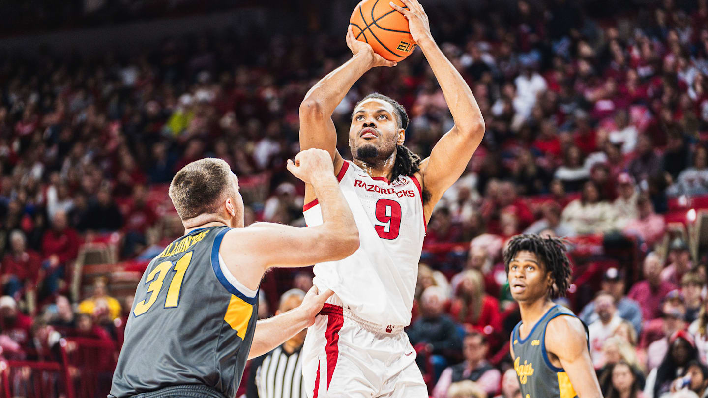 Next Year's Arkansas Basketball Roster Shaping Up to Look Unusually ...