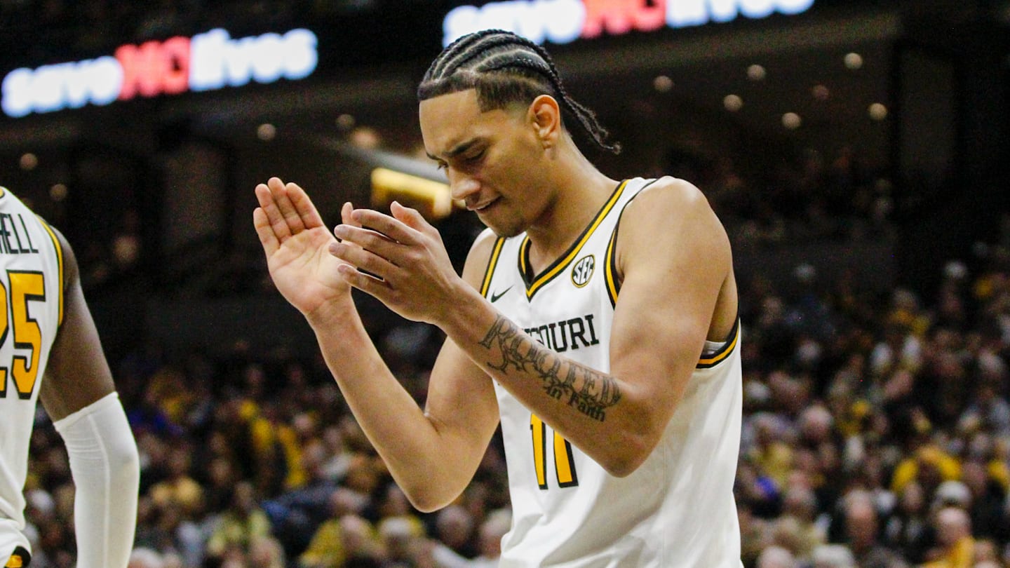 Mizzou Forward Trent Pierce to Return Next Season, Per Report