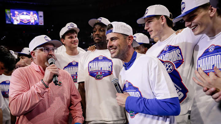 Feb 28, 2026; Gainesville, Florida, USA; Florida Gators head coach Todd Golden and players celebrate following a win over the Arkansas Razorbacks at Exactech Arena at the Stephen C. O'Connell Center. Mandatory Credit: Travis Register-Imagn Images Feb 28, 2026; Gainesville, Florida, USA; Florida Gators head coach Todd Golden and players celebrate following a win over the Arkansas Razorbacks at Exactech Arena at the Stephen C. O'Connell Center. Mandatory Credit: Travis Register-Imagn Images