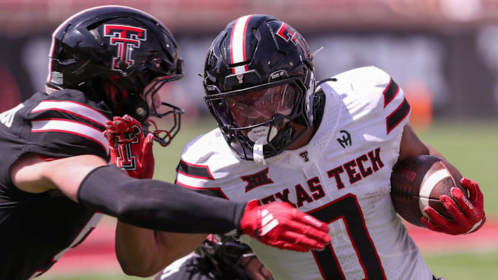 Quinten Joyner runs the ball during the Texas Tech football team's spring game..
