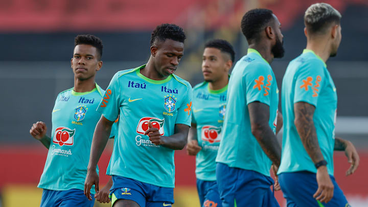 Artilheiro do Brasileirão, Estêvão segue no banco da seleção Artilheiro do Brasileirão, Estêvão segue no banco da seleção