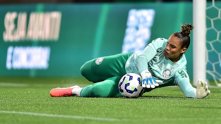 Natascha nasceu na Suíça, mas defende a Seleção Brasileira