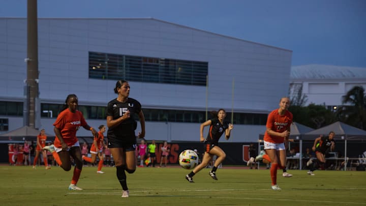 Forward Gisselle Kozarski runs onto Virgina's side, looking to cross at Cobb Stadium on Sept. 12, 2024. 