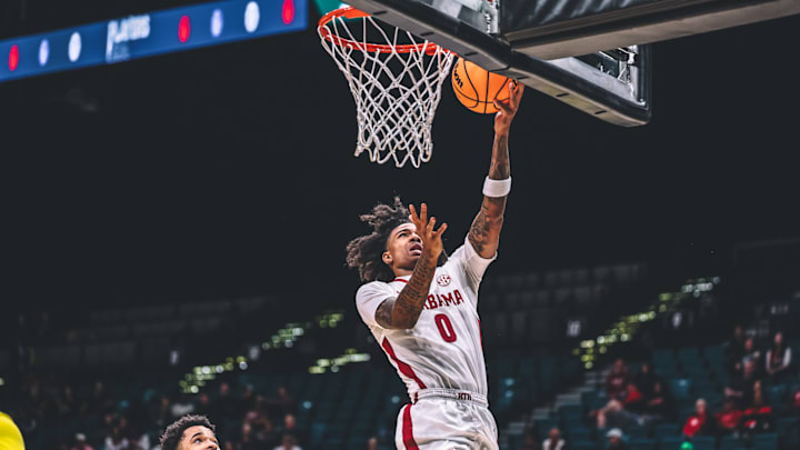 Alabama guard Labaron Philon (0) in the Players Era Festival vs. Oregon Alabama guard Labaron Philon (0) in the Players Era Festival vs. Oregon