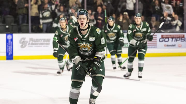 Carter Bear, one of the 2025 dratf's premiere 200-foot players