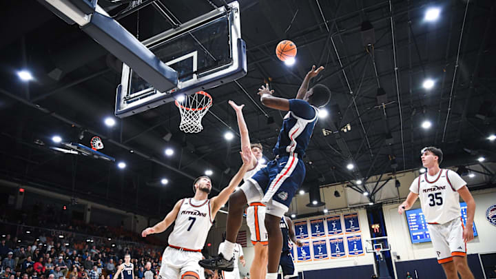 Gonzaga Bulldogs forward Tyon Grant-Foster.