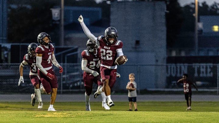 Wiregrass Ranch improved to 2-0 after a 21-19 win over Coearwater