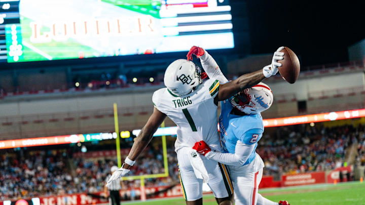 Baylor TE Michael Trigg with the one-handed grab vs. Houston