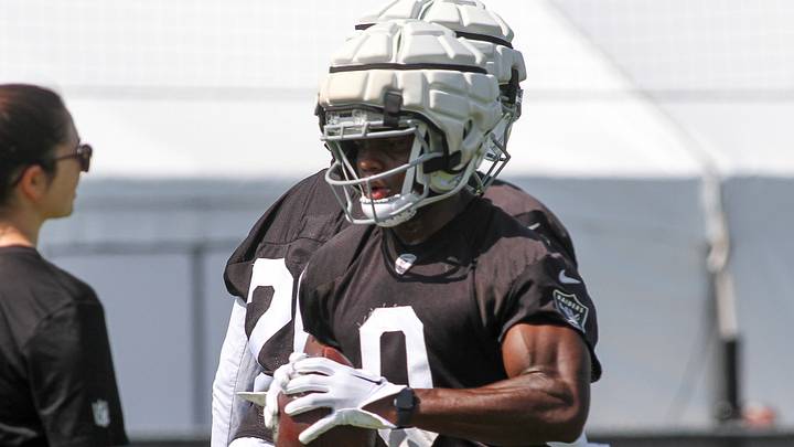 Las Vegas Raiders CB Jakorian Bennett Las Vegas Raiders CB Jakorian Bennett