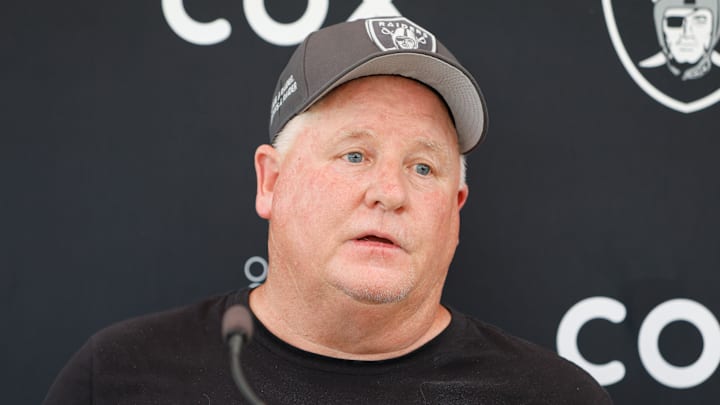 Las Vegas Raiders OC Chip Kelly