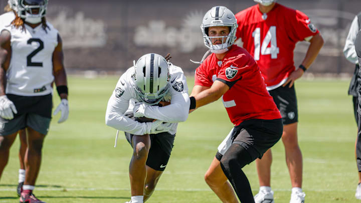 Las Vegas Raiders Sincere McCormick, Aidan O'Connell