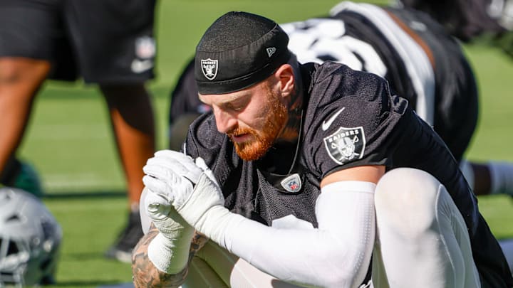 Las Vegas Raiders Superstar DE Maxx Crosby Las Vegas Raiders Superstar DE Maxx Crosby