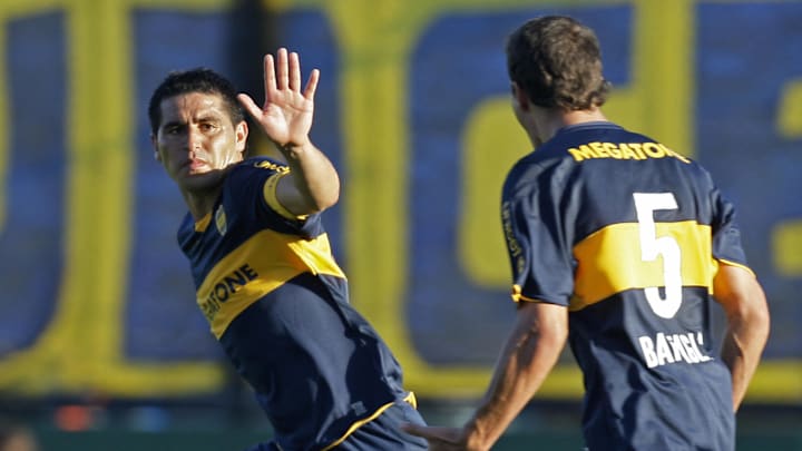 Riquelme y Battaglia ahora manejan los hilos de Boca fuera de la cancha.