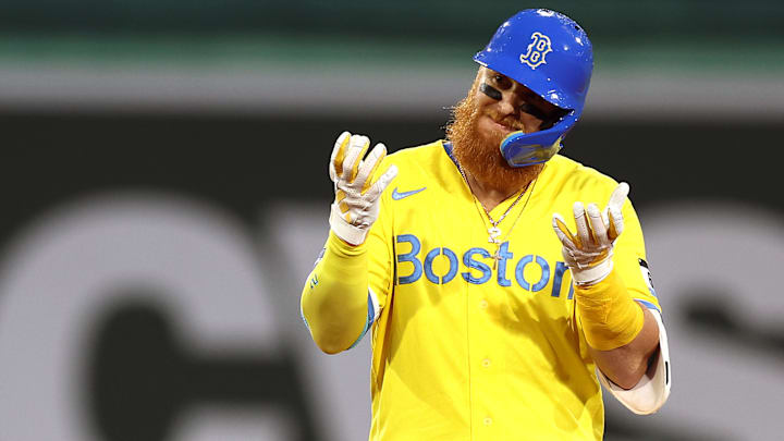 Justin Turner podría pasar de jugar con Boston a los Yankees 