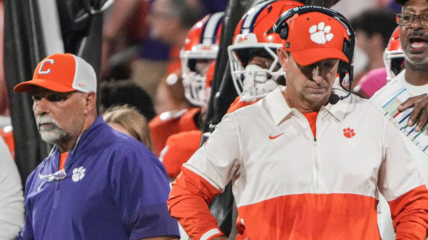 What Went Wrong in Clemson's Loss to No. 4 Miami