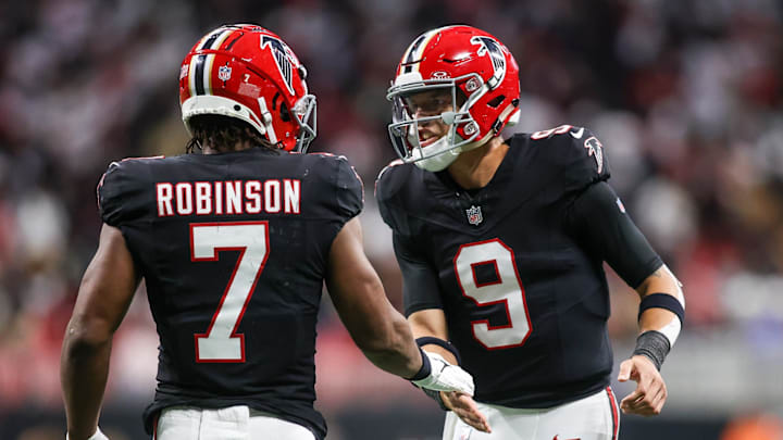 Nov 26, 2023; Atlanta, Georgia, USA; Atlanta Falcons running back Bijan Robinson (7) celebrates
