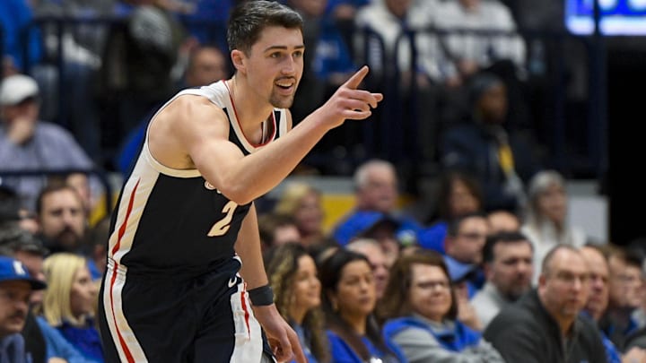Dec 5, 2025; Nashville, TN, USA; Gonzaga Bulldogs forward Steele Venters (2) reacts after a made three point basket against the Kentucky Wildcats during the first half at Bridgestone Arena. Dec 5, 2025; Nashville, TN, USA; Gonzaga Bulldogs forward Steele Venters (2) reacts after a made three point basket against the Kentucky Wildcats during the first half at Bridgestone Arena.