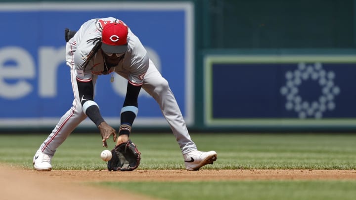 Jul 21, 2024; Washington, District of Columbia, USA; Cincinnati Reds shortstop Elly De La Cruz (44) fields a ground ball by Washington Nationals catcher Keibert Ruiz (not pictured) during the second inning at Nationals Park. Mandatory Credit: Geoff Burke-USA TODAY Sports Jul 21, 2024; Washington, District of Columbia, USA; Cincinnati Reds shortstop Elly De La Cruz (44) fields a ground ball by Washington Nationals catcher Keibert Ruiz (not pictured) during the second inning at Nationals Park. Mandatory Credit: Geoff Burke-USA TODAY Sports