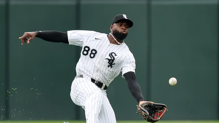 Toronto Blue Jays v Chicago White Sox