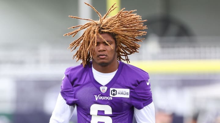 Minnesota Vikings safety Lewis Cine