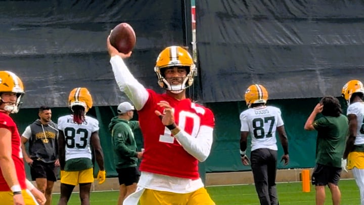 A wrap is visible on Jordan Love's left thumb at practice on Monday.