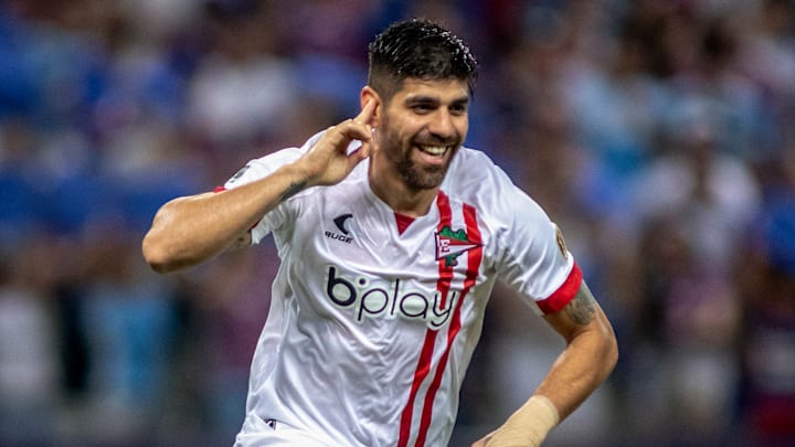 El jugador Leandro Díaz celebra un gol.