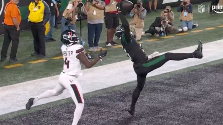 Garrett Wilson makes an incredible catch against Houston. Garrett Wilson makes an incredible catch against Houston.