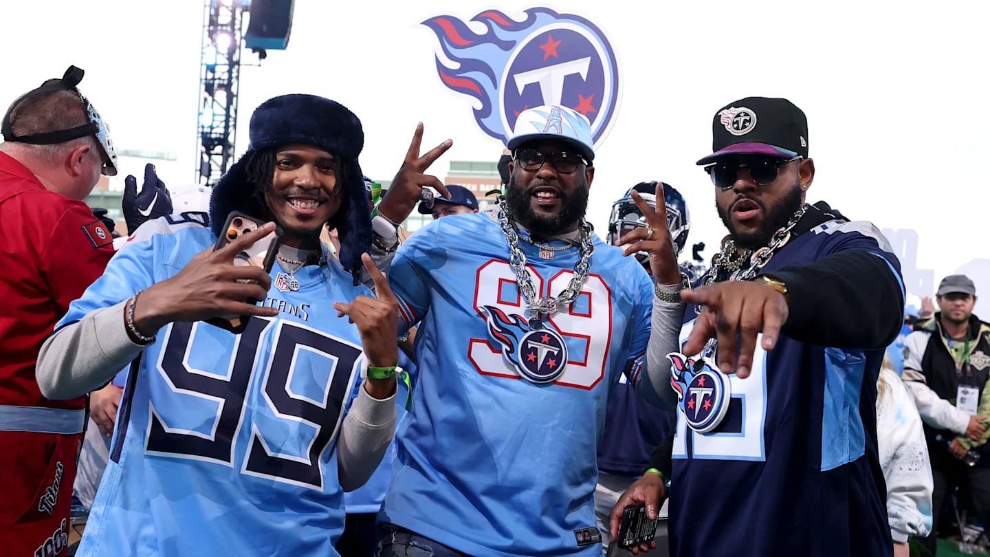 Titans Fans Share Lofty Offseason Hopes